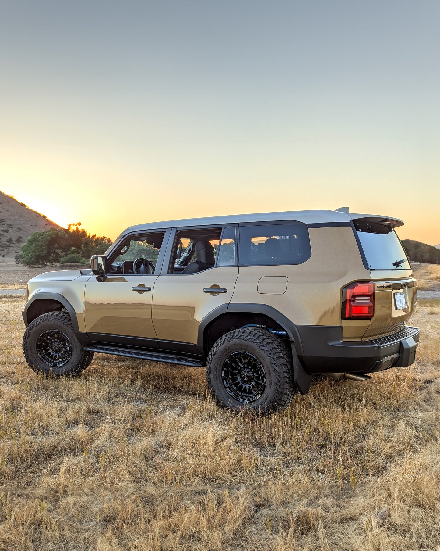 17x8.5 Black Rhino Rival BR025 Burnt Bronze w/ Matte Black Lip