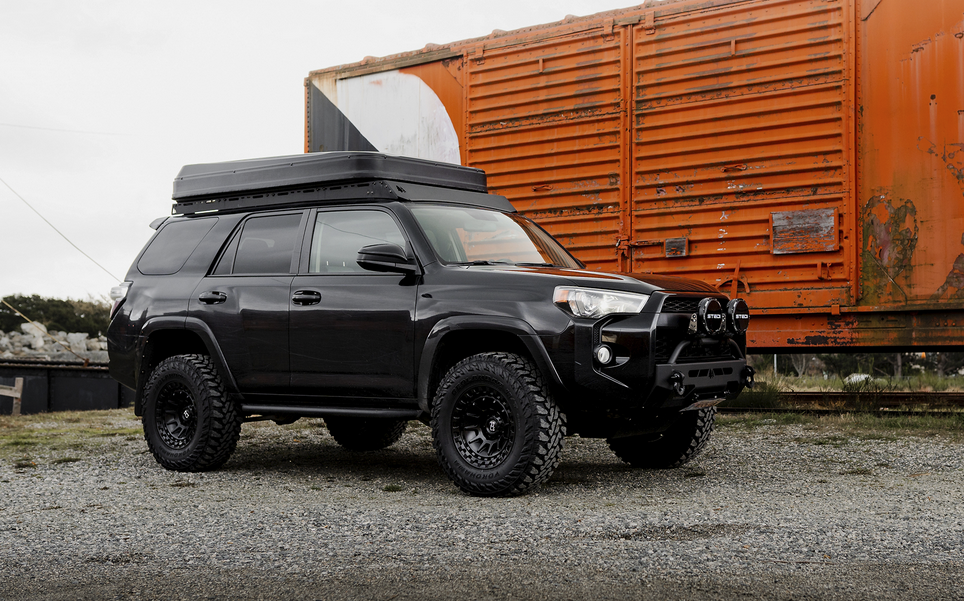 17x8.5 Black Rhino Barrage Matte Black