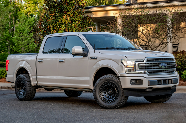 17x8.5 Black Rhino Barrage Matte Black