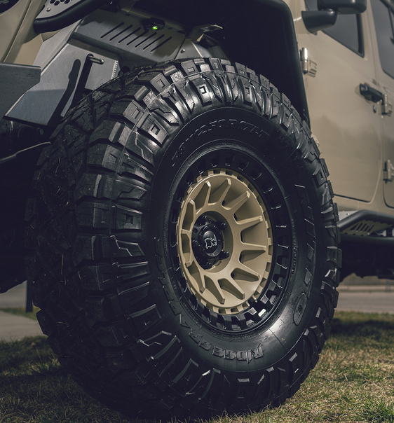 18x9.0 Black Rhino Barrage Desert Sand on Matte Black