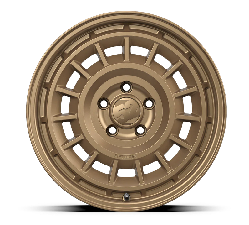 17x8.0 fifteen52 Alpen SV Desert Bronze