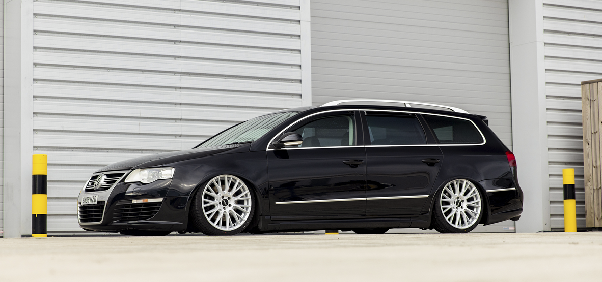 19x10 Rotiform LSE Gloss Silver w/ Machined Face