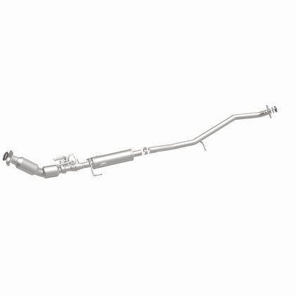 Magnaflow OEM Grade Federal/EPA Compliant Direct-Fit Catalytic Converter 2012-2017 Toyota Prius (1.8L)