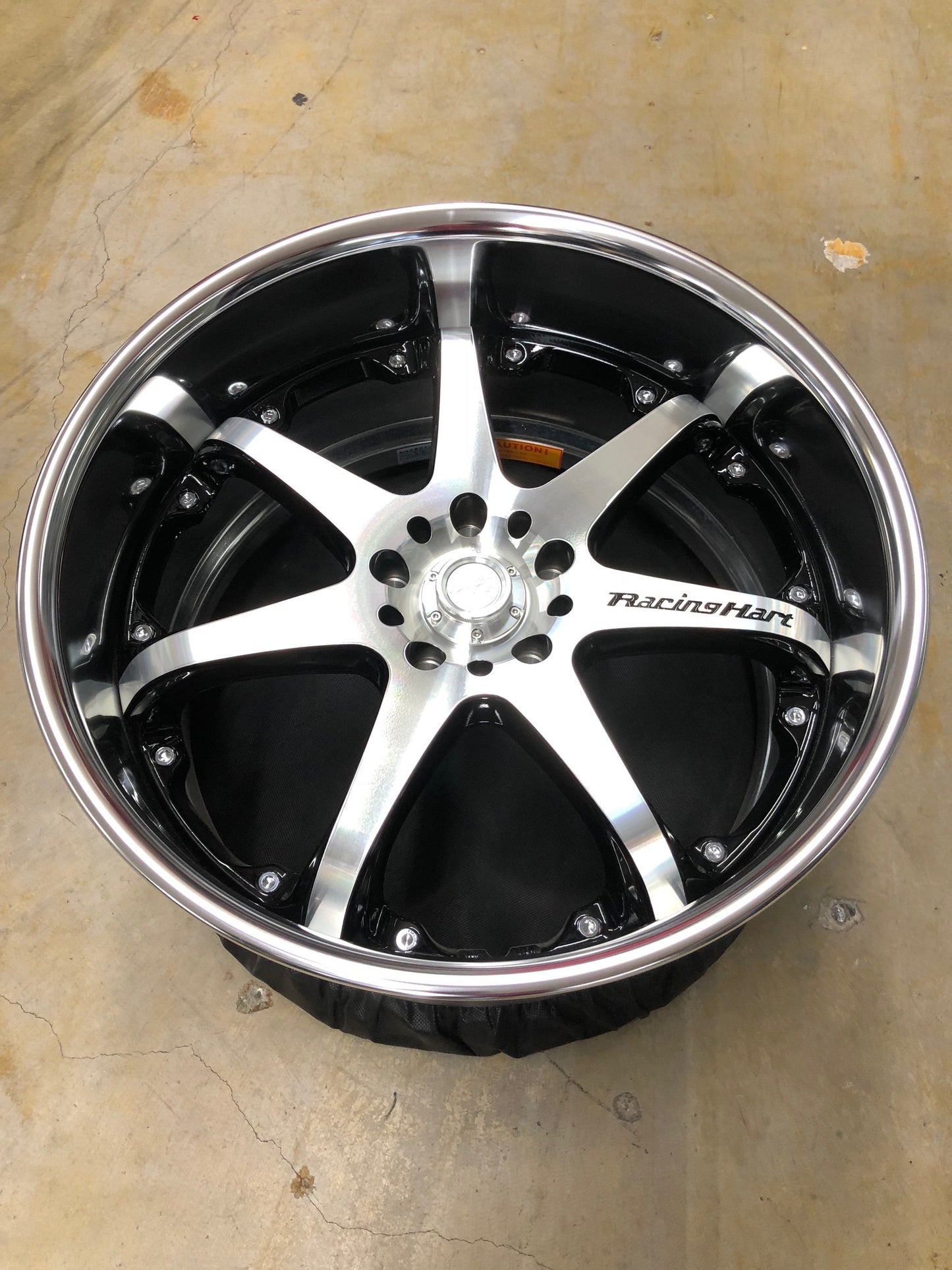 19x9.0 / 19x10.5 Racing Hart RS-521 5x114.3 Machined Silver