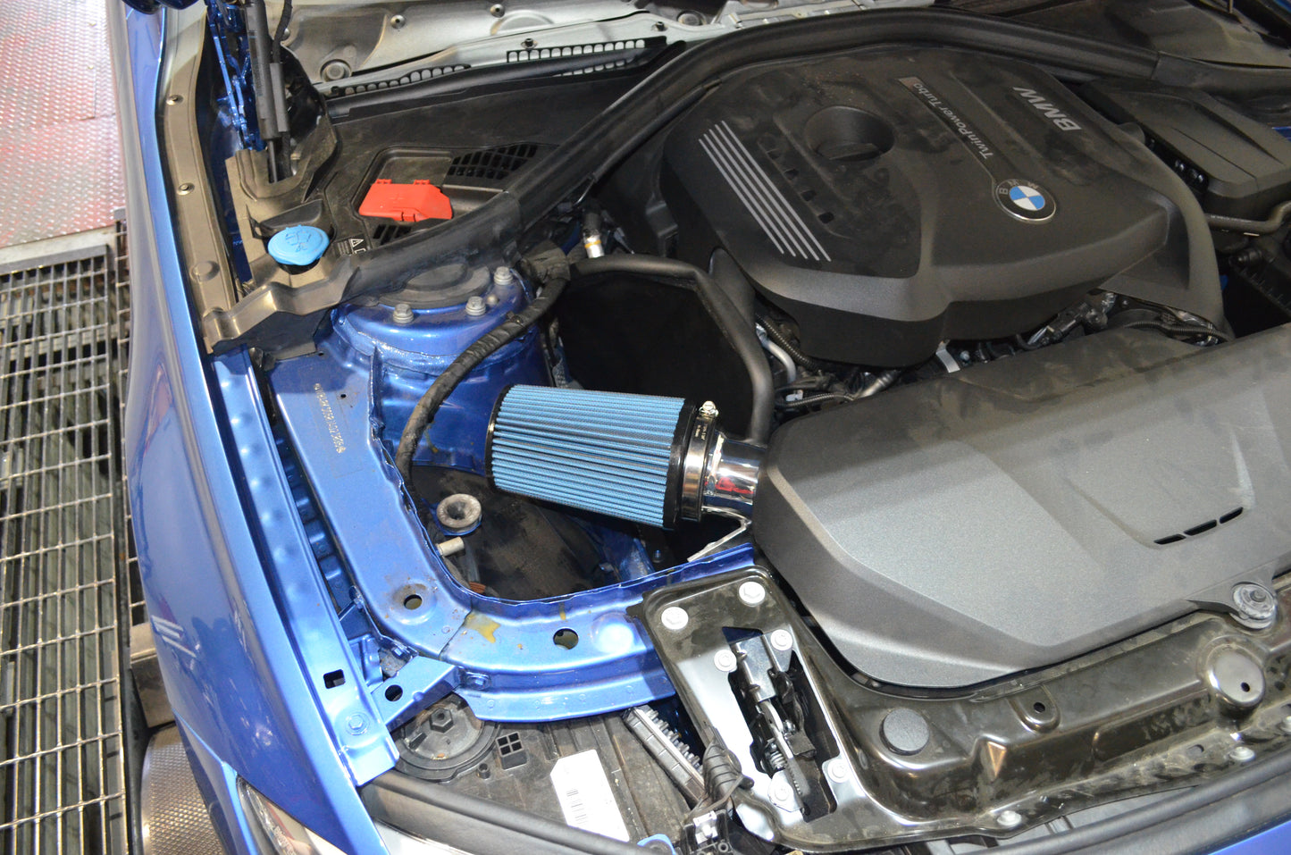 Injen Short Ram Intake 2017-2018 BMW 330i/330ix (F30LCI) / 430i/430ix (F32/33/36) 2.0L (t)